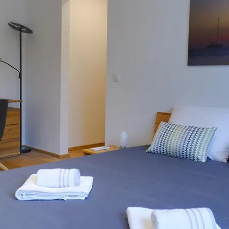 Nautilus-bay Seafront - Luxus Direkt Am - 310 Apartman Zavala